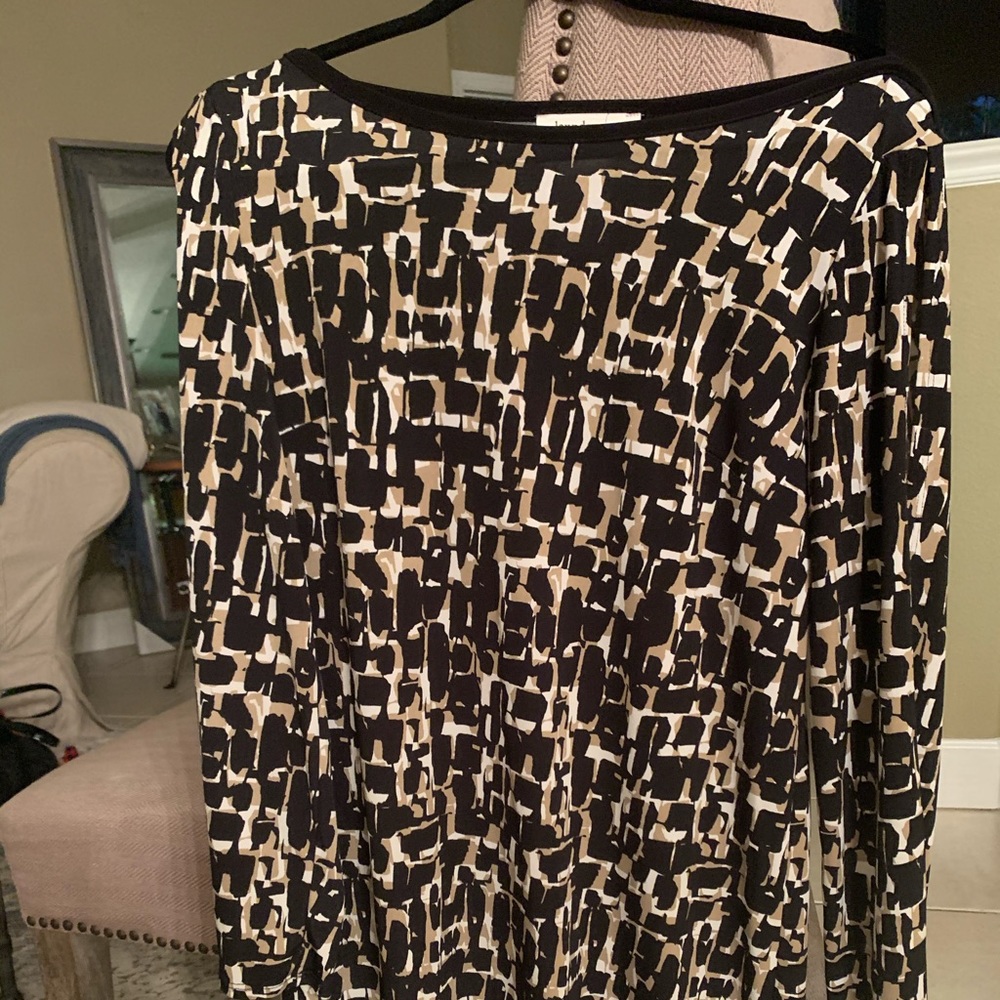 Dress - Picture 3 of 4